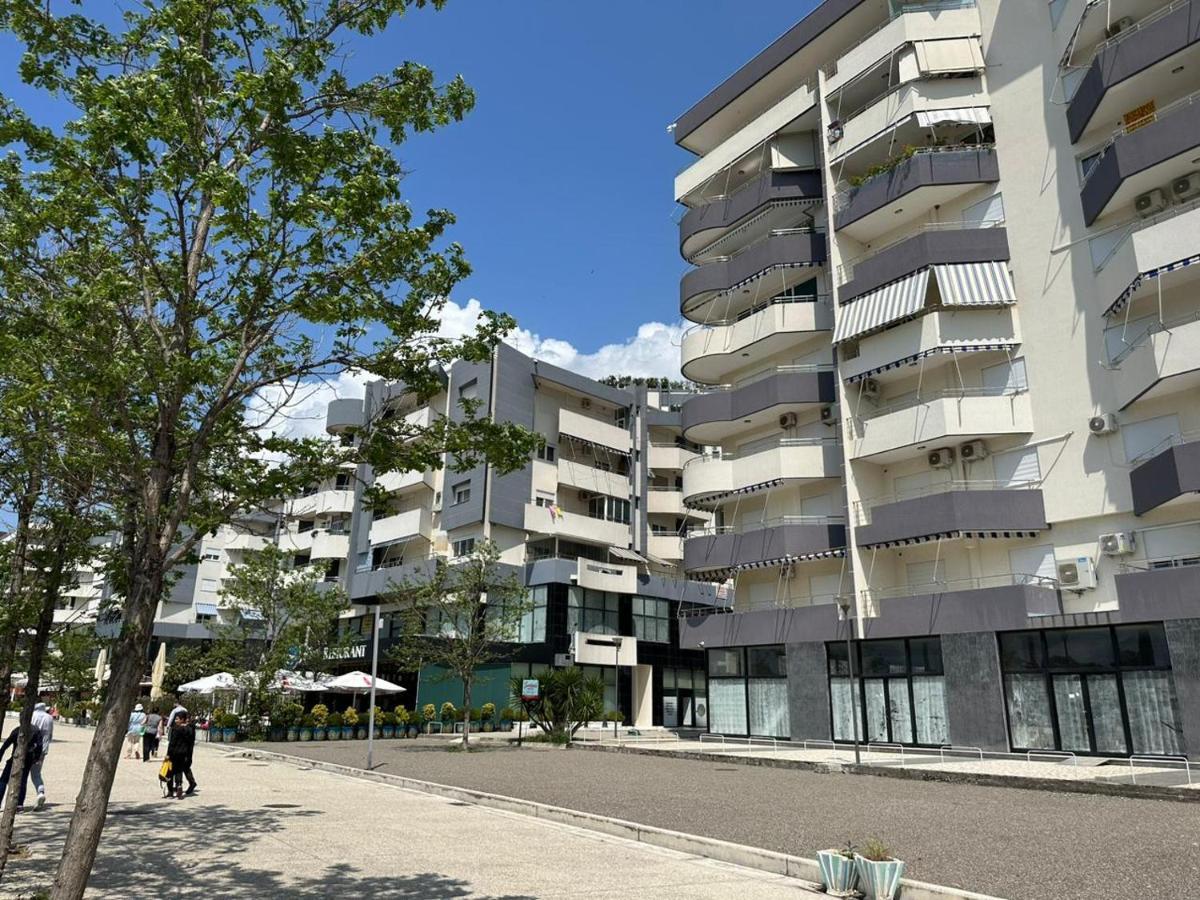 Siloria Apartments Vlorë Exterior foto