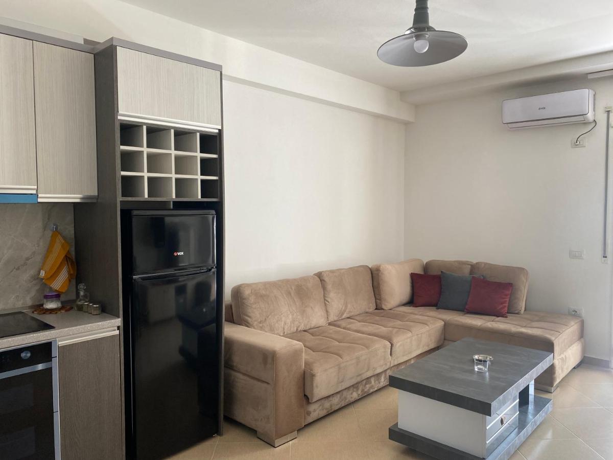 Siloria Apartments Vlorë Exterior foto