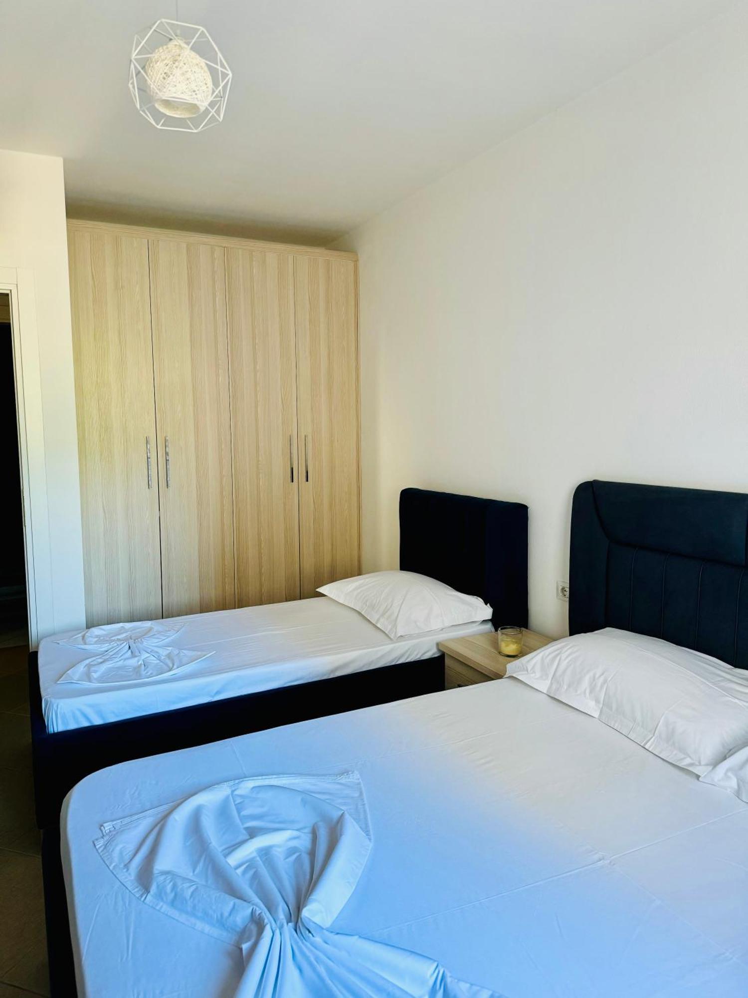Siloria Apartments Vlorë Exterior foto